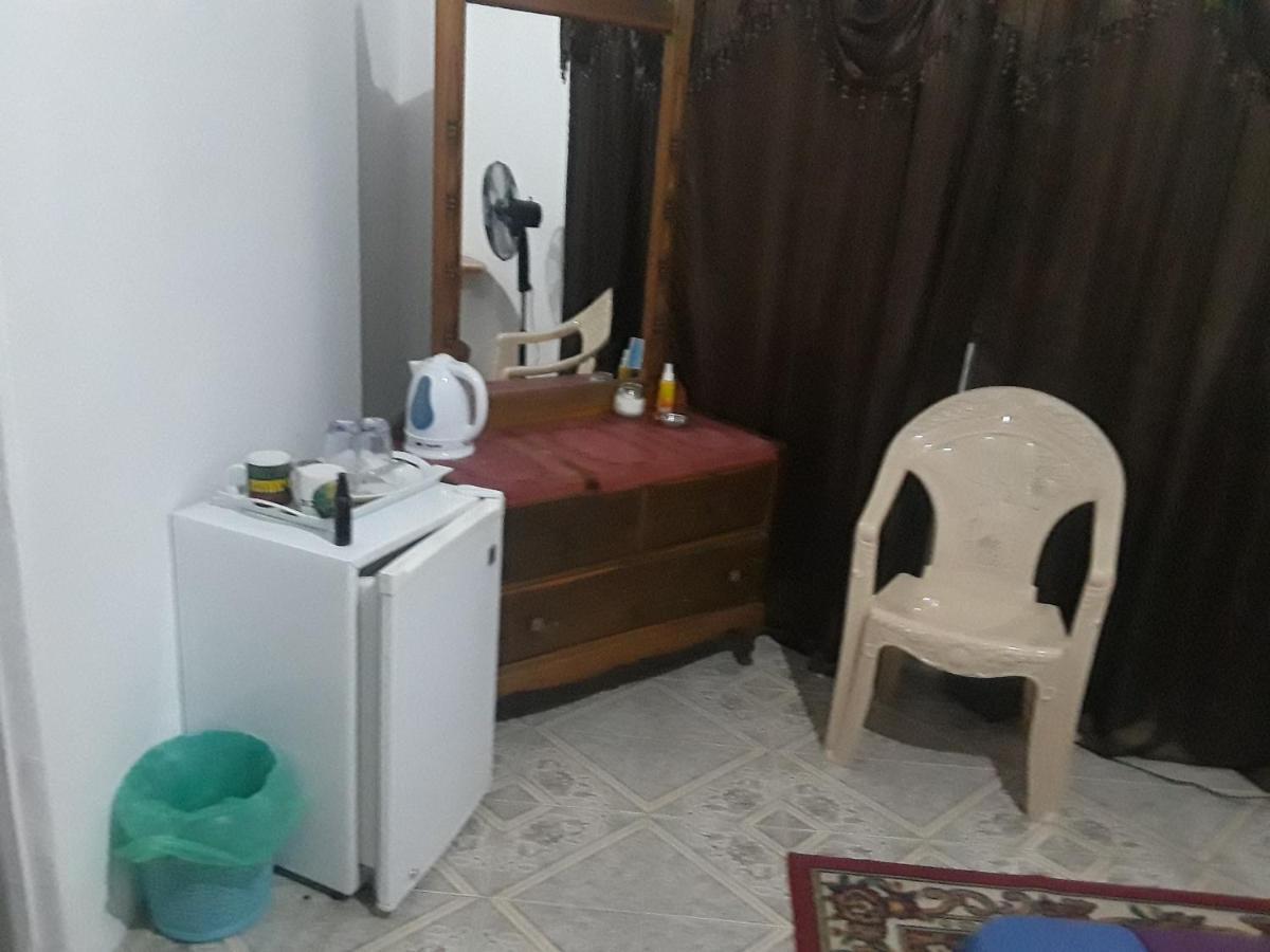 Fay Guest House Negril Bagian luar foto